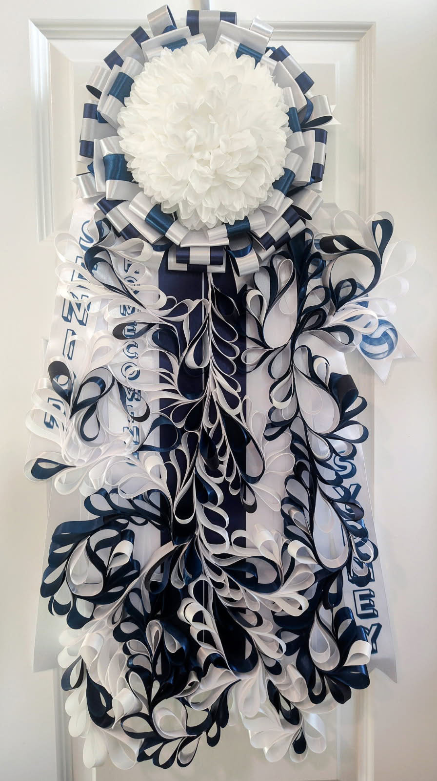 How to Preserve and Display a Homecoming Mum